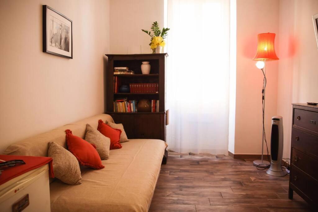 ローマDolce Casa In San Pietroアパートメント エクステリア 写真